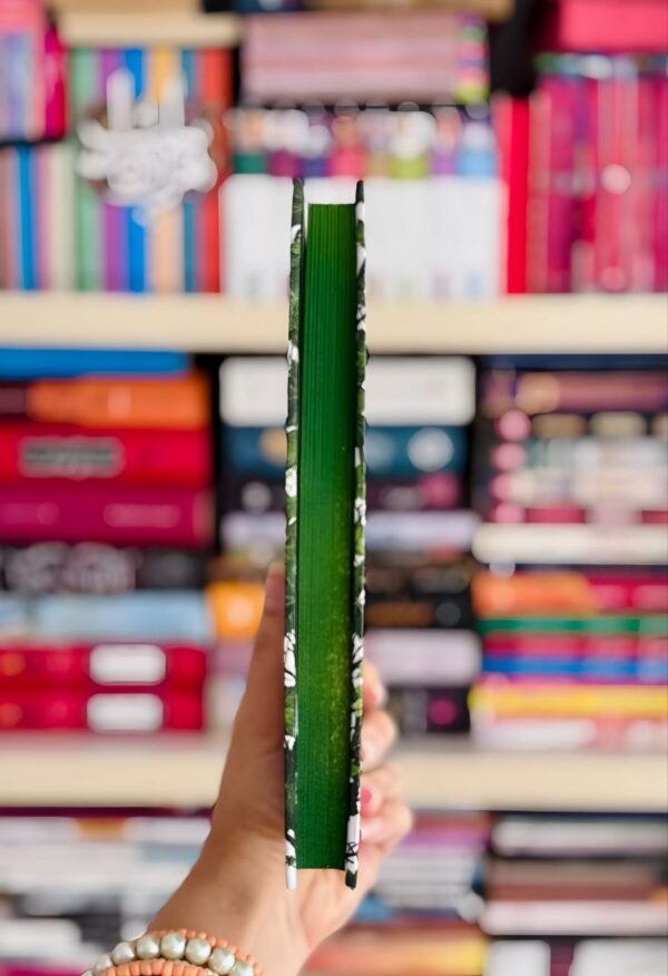 کتاب قدرتمند جلد 1/5 ترجمه پگاه فرهنگ مهر (جلد سخت لبه رنگی) نشر داهی - تصویر 2