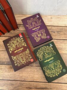 خرید کتاب مجموعه 3 جلدی تاج دوقلوها (جلد سخت لبه رنگی)